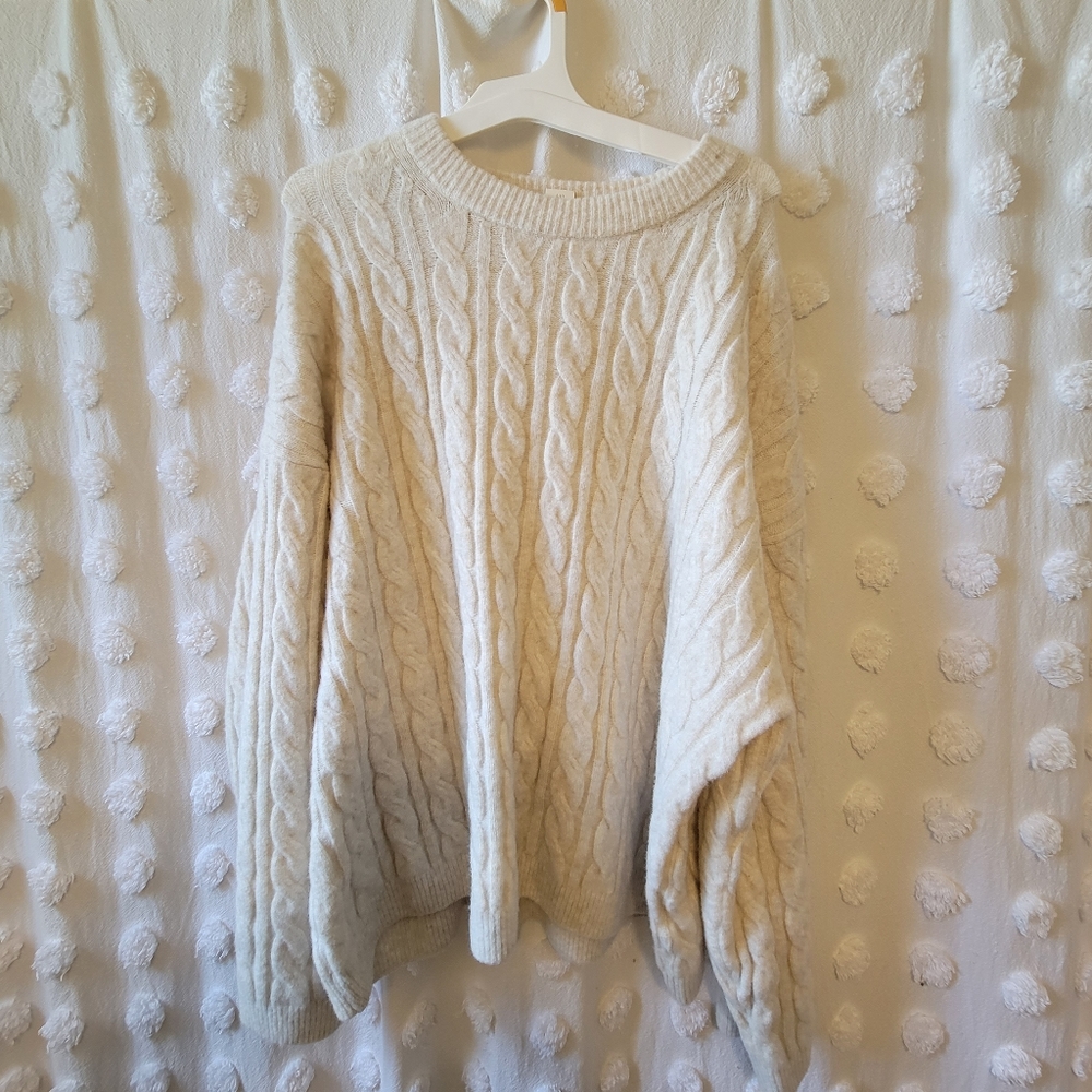 H&M cable knit sweater